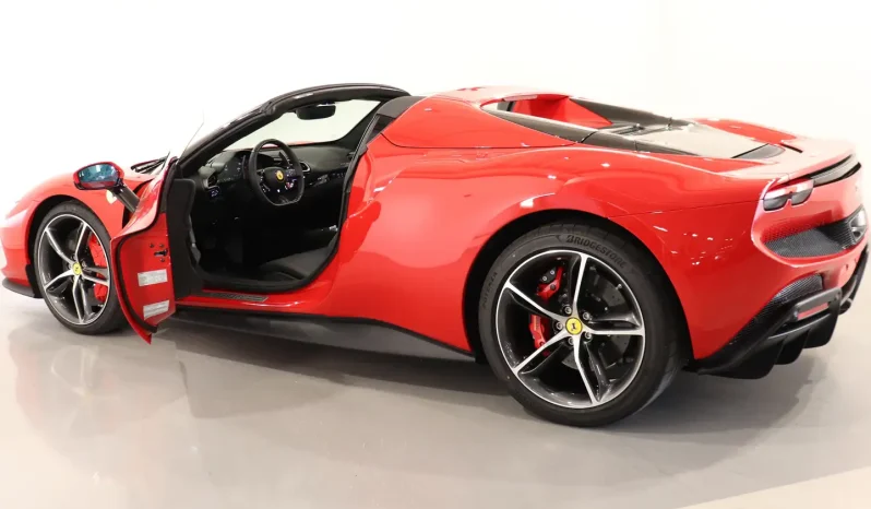 Ferrari 296 GTS pieno